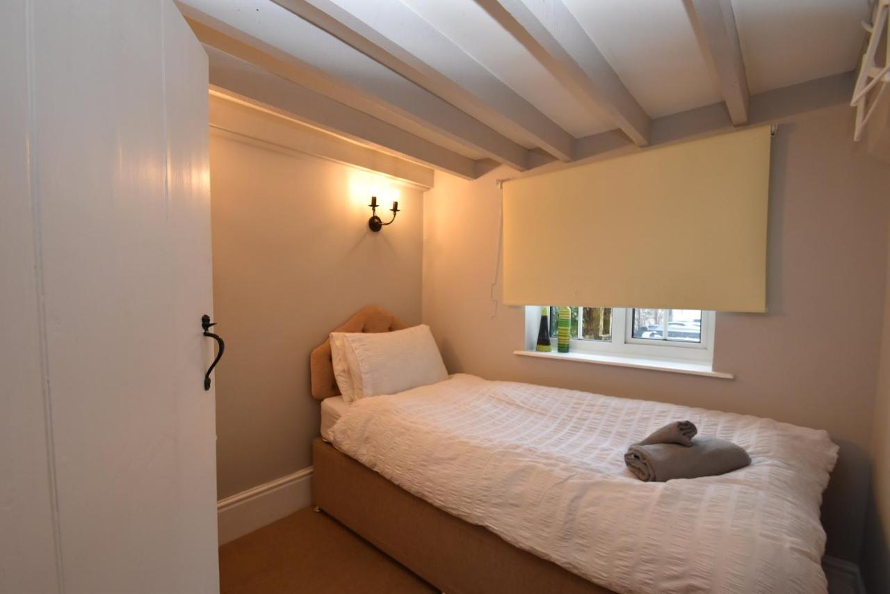 Rose Mullion Cottage Pett Kültér fotó